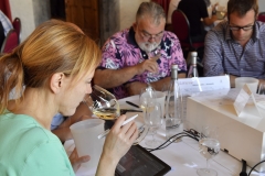 Aigle le 2 juin 2017 ChÃ¢teau d'Aigle dans le cadre du Mondial du Chasselas  dÃ©gustation du jury  Â©2017,studio edouard curchod, tous droits rÃ©servÃ©s