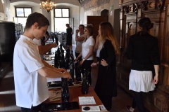 Aigle le 2 juin 2017 ChÃ¢teau d'Aigle dans le cadre du Mondial du Chasselas  dÃ©gustation du jury  Â©2017,studio edouard curchod, tous droits rÃ©servÃ©s